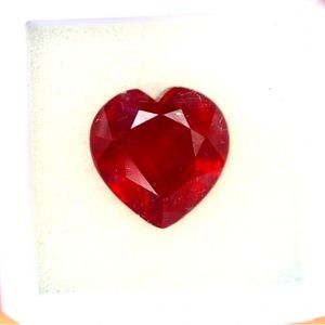 Ruby Heart Shape Madagascar 🇲🇬 Blood Red Ruby 9.10Cts